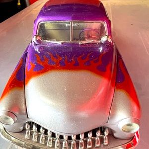1/18 hard die cast car muscle car!!
Great Gift 
Vintage gifts